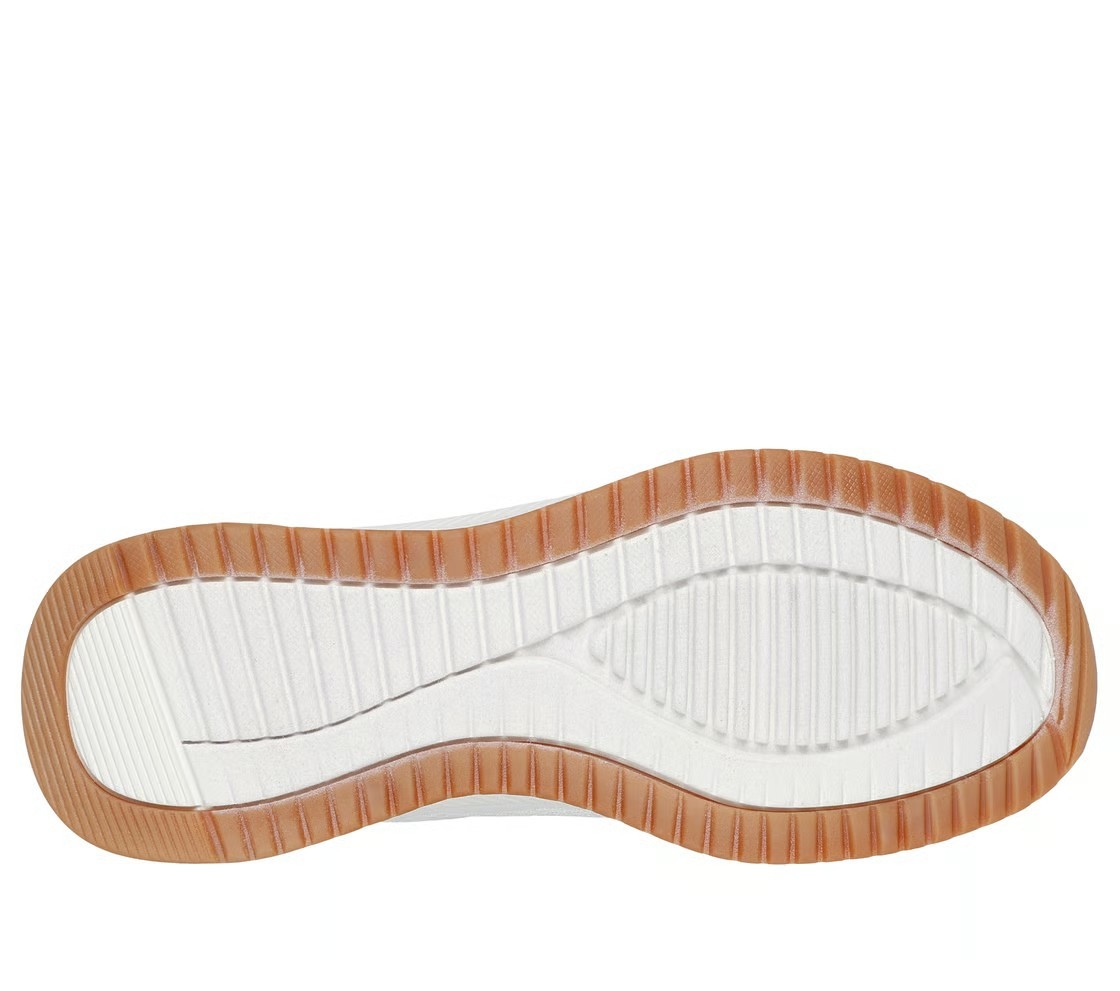 حذاء رياضي نسائي من سكيتشرز بوبس سكواد 4، أبيض