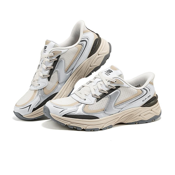 حذاء رياضي للجري من سكيتشرز ستامينا سبورت للنساء، أبيض متعدد الألوان