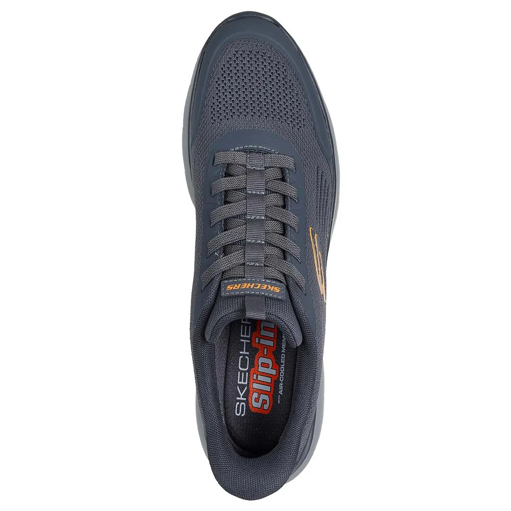 أحذية سكيتشرز ساميتس الرياضية للرجال، لون فحمي برتقالي