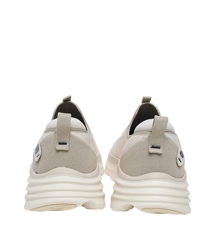 أحذية سكيتشرز دي لوكس فيبور لايف ستايل للرجال، لون طبيعي وكحلي