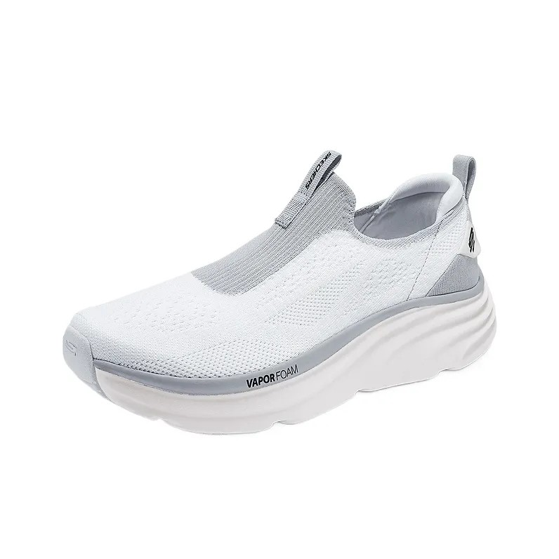 أحذية سكيتشرز دي لوكس فيبور لايف ستايل للرجال، أبيض وأسود