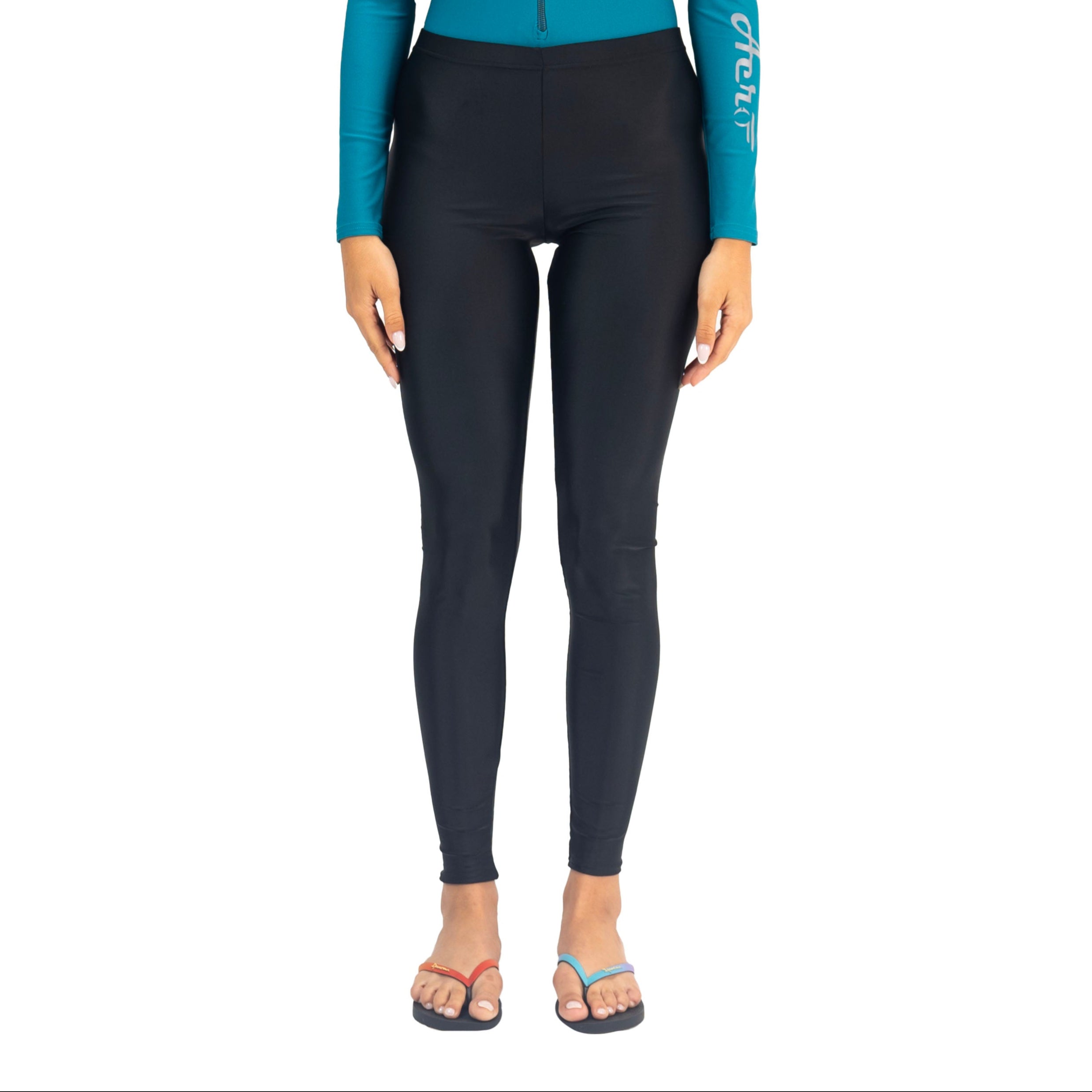 بنطلون ضيق للنساء من AEROBIRD، أسود