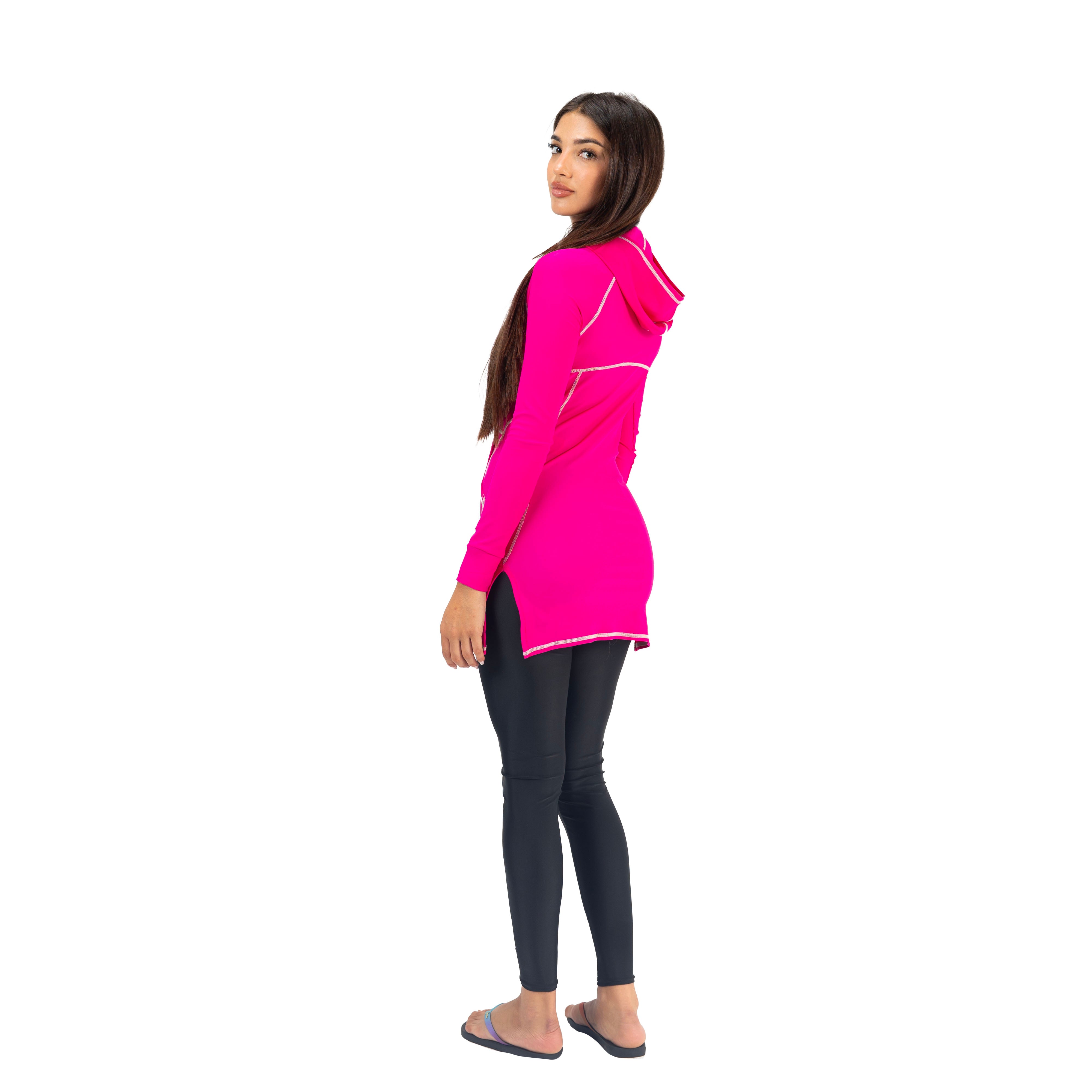 بلوزة أيروبيرد ماليكا بغطاء رأس وأكمام طويلة للنساء، لون فوشيا