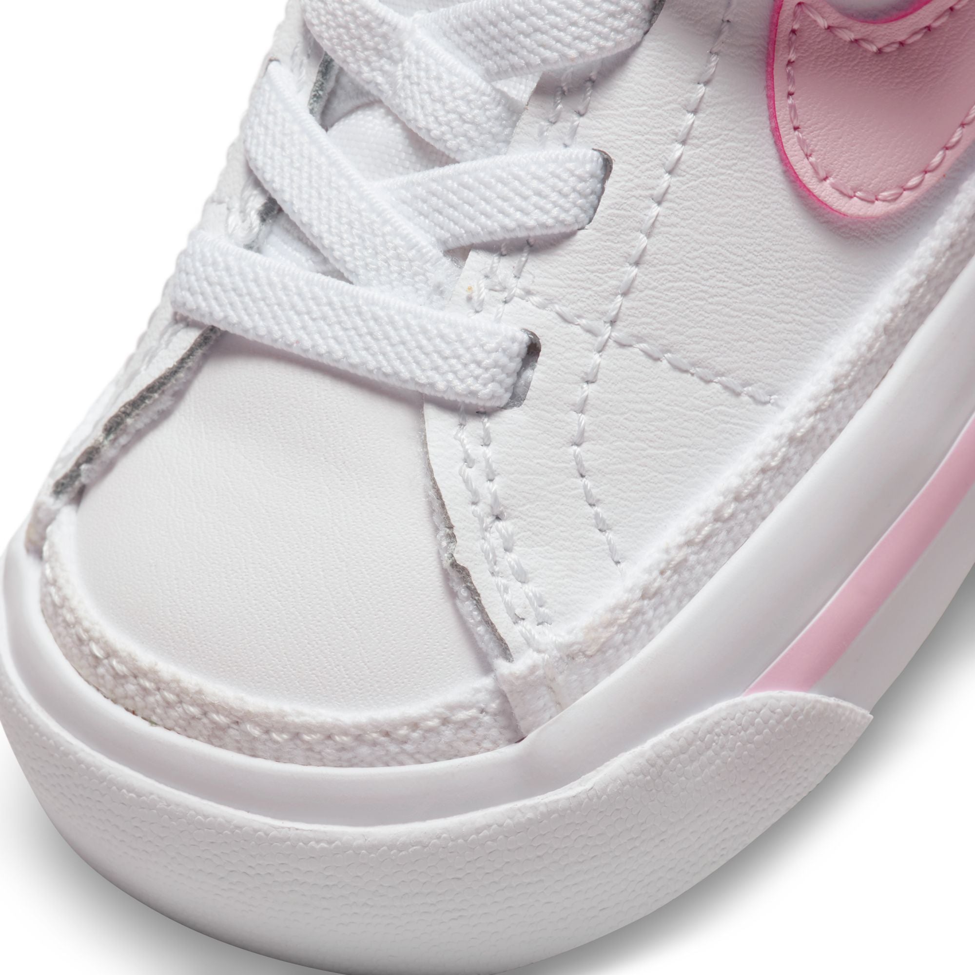 Nike Court Legacy Btv Lifestyle Shoes For Girls, White&Pink