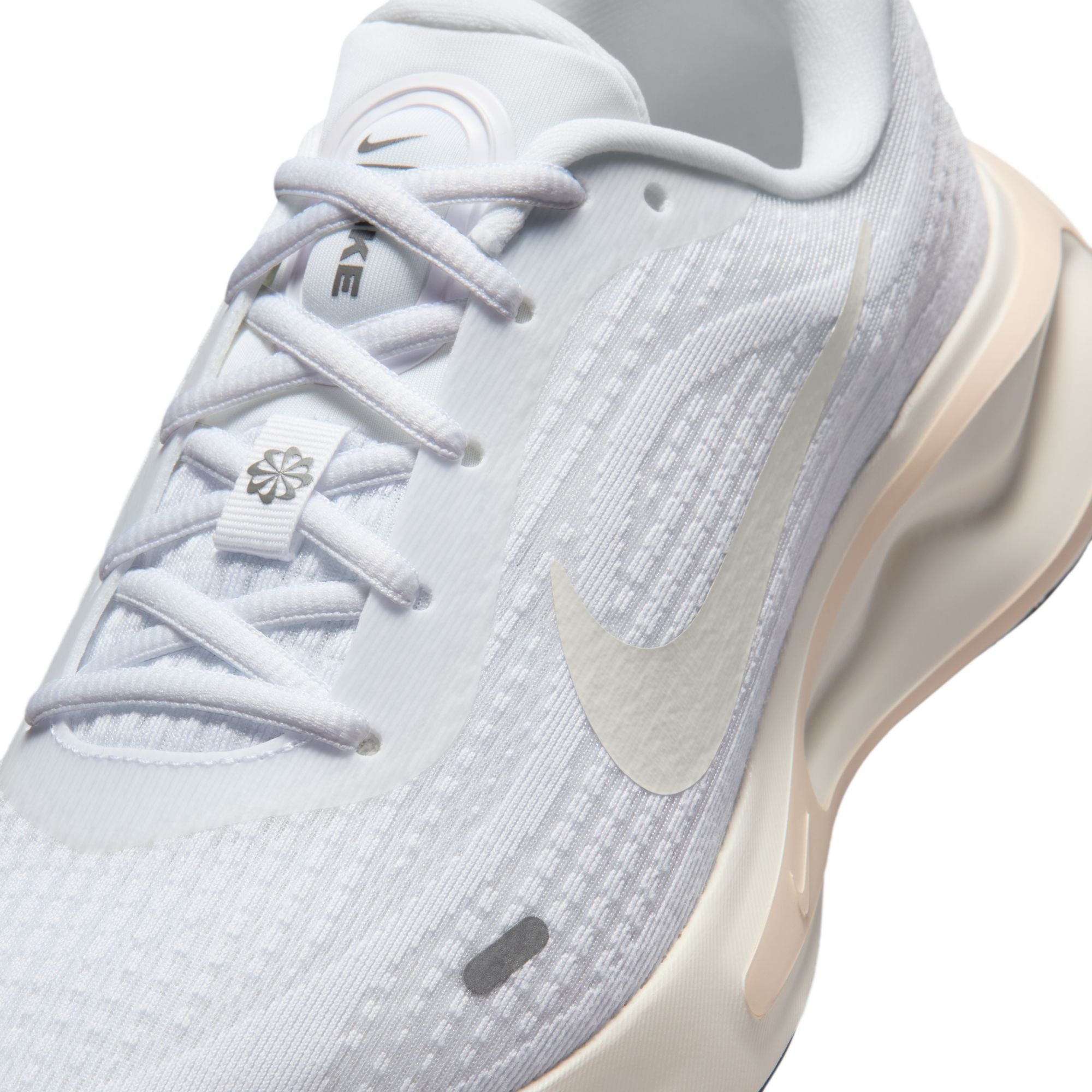 Nike Journey Run Running Shoes For Women, White&Blue