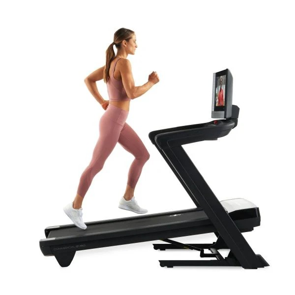 Nordictrack Commercial 2450 treadmill