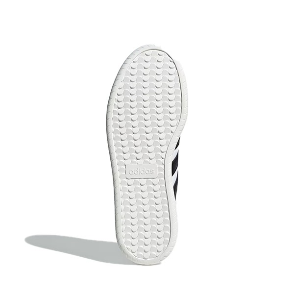 Adidas Barreda Lifestyle Shoes For Men, White&Black&Grey