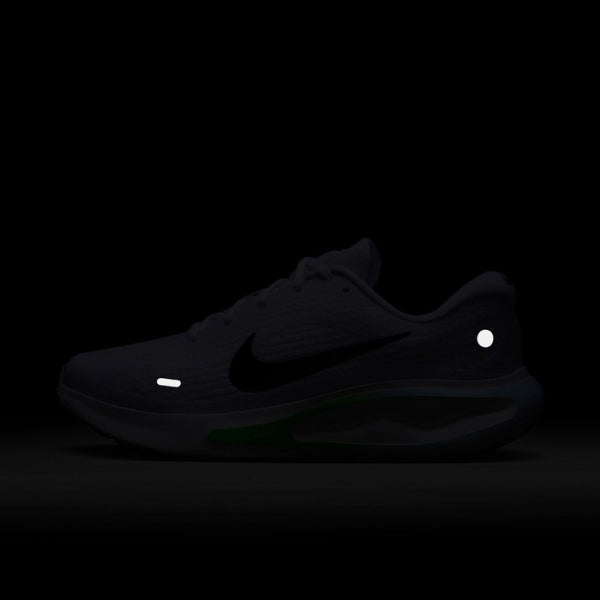 Nike Journey Run Running Shoes For Men, White&Green