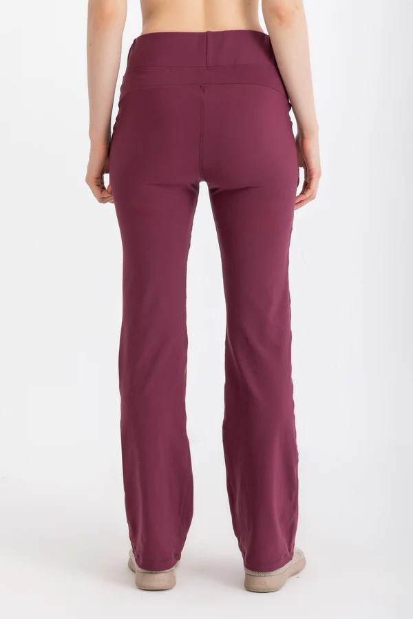 بنطال ليجينز مستقيم من ليبرا للنساء، بنفسجي فاتح