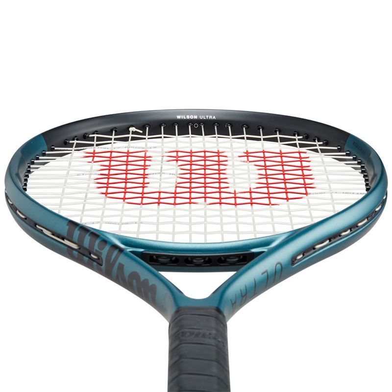 Wilson Ultra 25 V4 Junior Tennis Racquet
