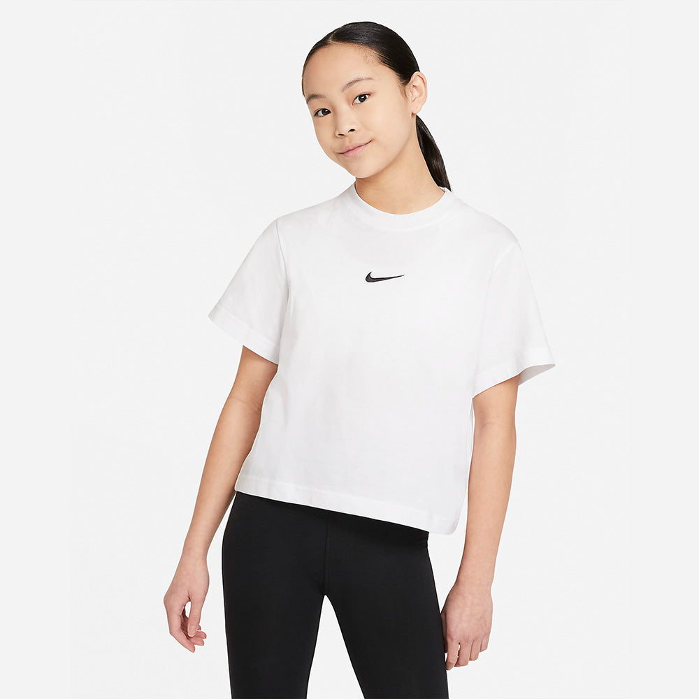 Nike NSW Older Kids' (Girls') T-Shirt
