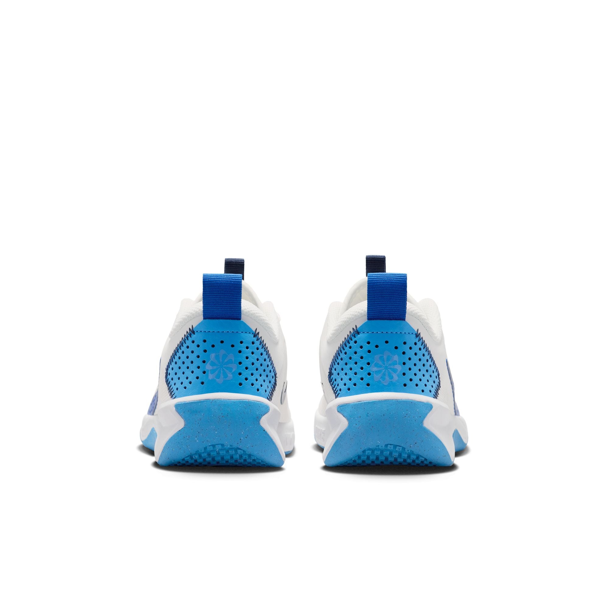 Nike Omni Multi-Court Running Shoes For Boys, White&Navy