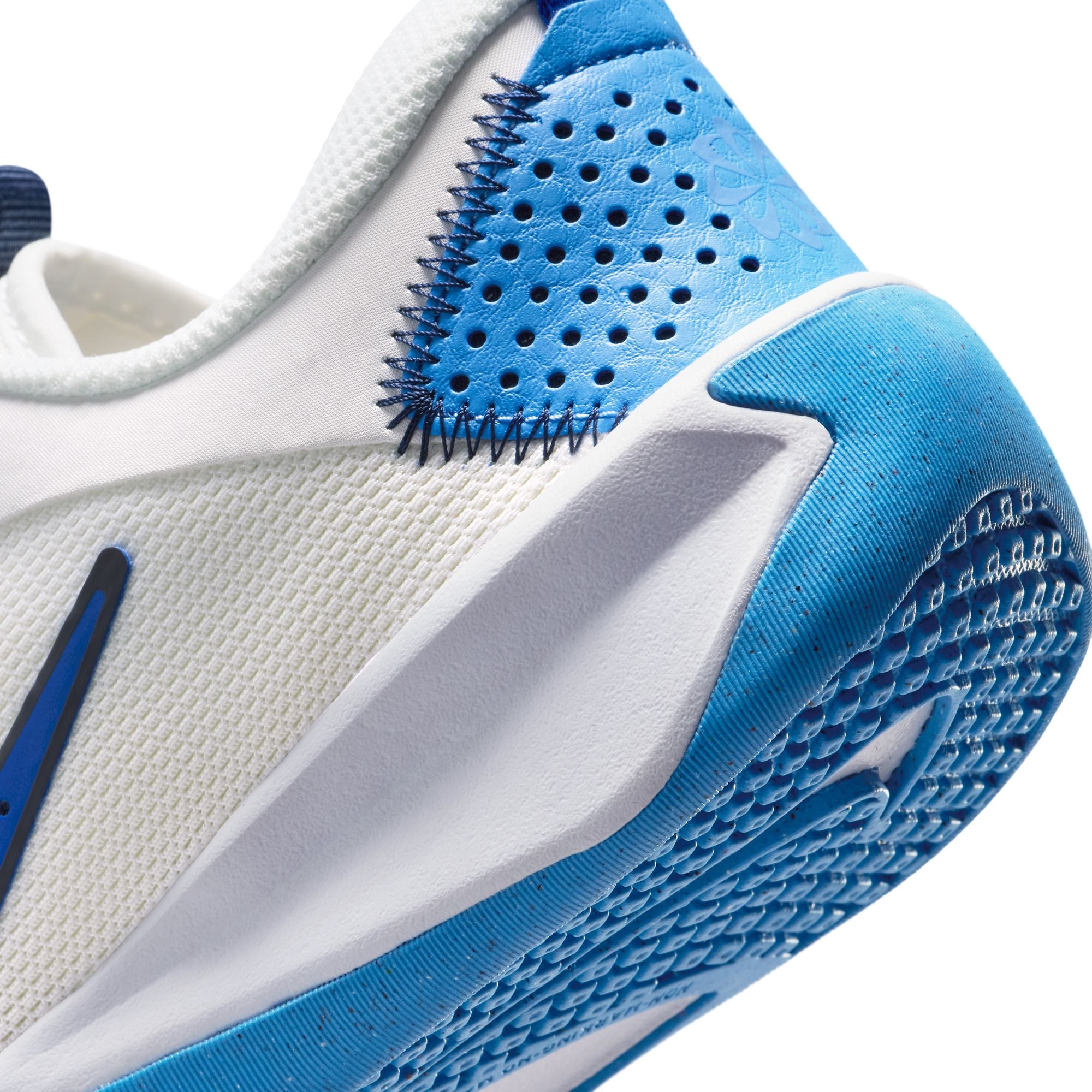 Nike Omni Multi-Court Running Shoes For Boys, White&Navy
