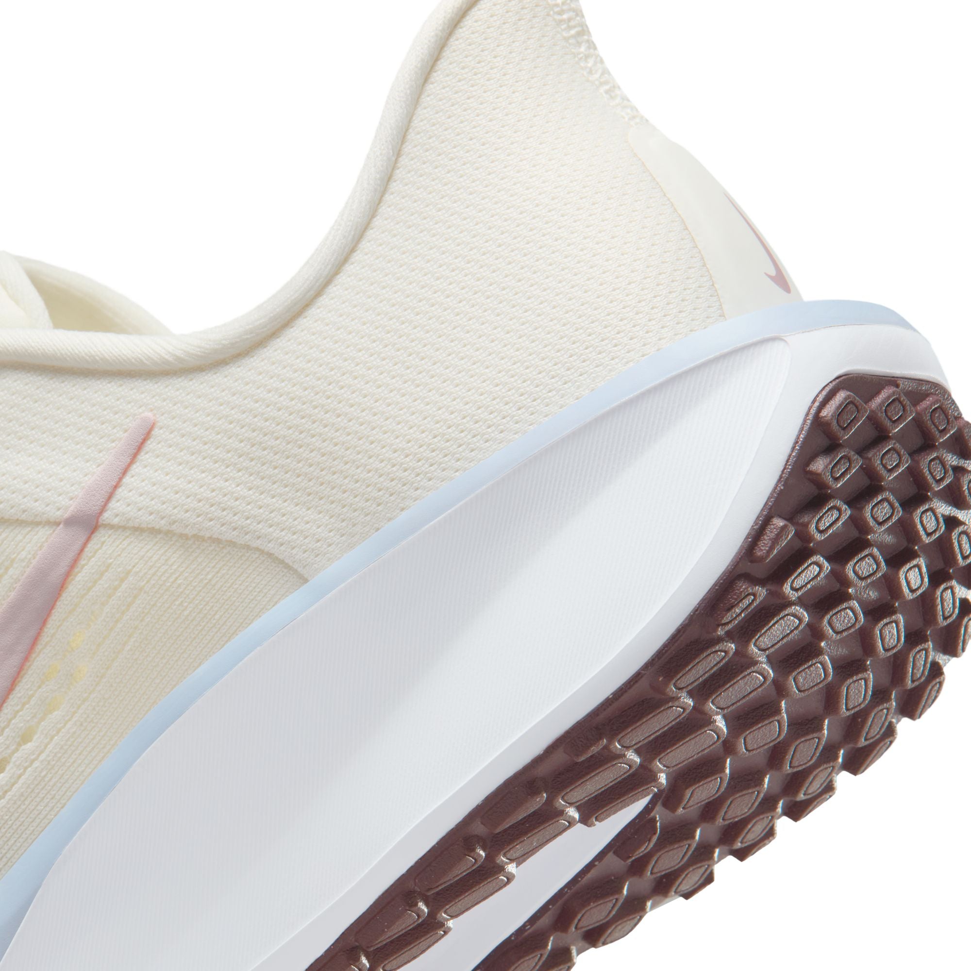 Nike Quest 6 Running Shoes For Women, Lightpink&Blue