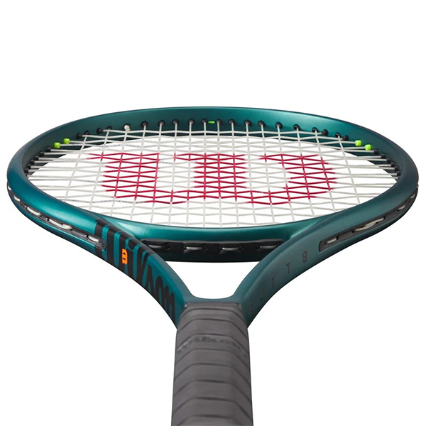 ويلسون بليد 100 V9 ​​من 2