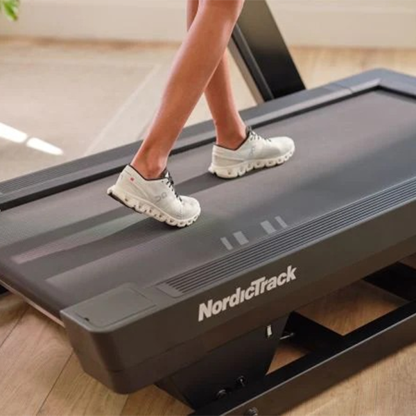 جهاز المشي NORDICTRACK X24