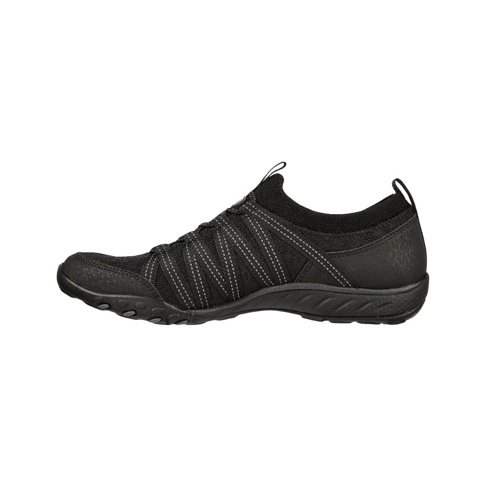 Skechers Lifestyle Breathe-Easy First Light Shoes For Women, Black